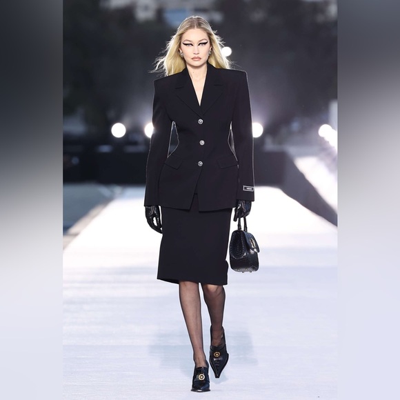 Vintage Dolce & Gabbana Rounded Collar Jacket - Picture 9 of 9